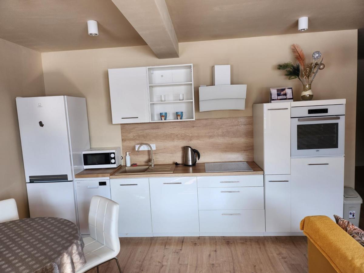 Apartman Greenside ミハロフツェ エクステリア 写真